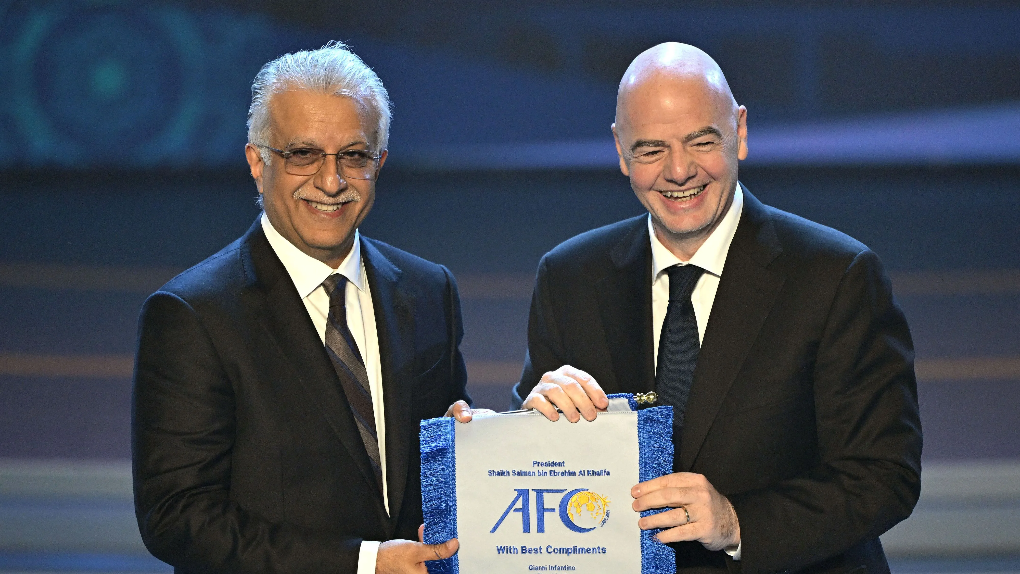 亚足联主席欢迎FIFA撤回商业计划,强调未来足球需协商共建