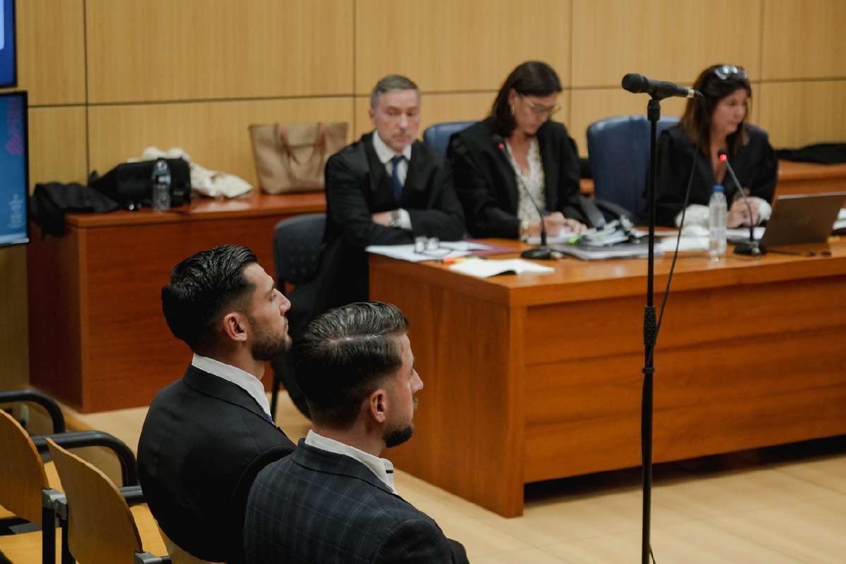 塞维利亚将性侵罪成行的拉法·米尔租借至希腊阿里斯队