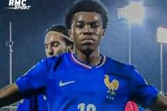 U17世界杯法国球员赛后挑衅对手,引发大规模冲突+球员家长也参与