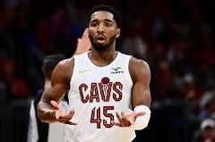 砍分高手！米切尔28投15中得42分3板3助 可惜未能救主