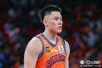 双李稳定贡献！李弘权12中5拿到12分5板 李添荣8中4拿8分6助2断