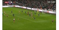 不走运，沃尔特马德打进英超东北德比历史上第二粒乌龙球