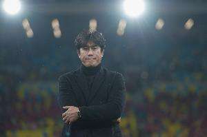 川媒:徐正源婉拒了K联赛球队及国安的邀请,明年他暂不考虑执教