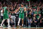 KG:NBA将会处在非常好的位置 新生代充满希望 我对未来很兴奋