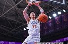 解说:张镇麟和弗格在攻防两端都制造不少麻烦 上海还要再磨合