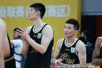 媒体人:胡金秋和孙铭徽的配合朴实无华 有点像斯托克顿和马龙