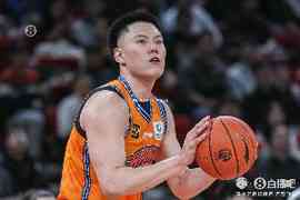 一点手感都没得！李弘权出战29分钟13中3仅拿8分 三分7投全铁