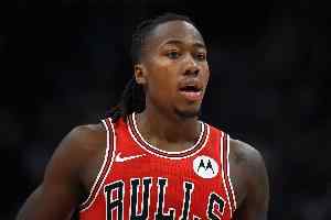 美记：勇士若得不到小波特或墨菲！纳吉·马绍尔&道苏姆等是候选