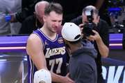 NBA彩经:76人击退尼克斯 森林狼拿下勇士 湖人终结独行侠连胜