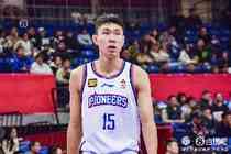 正负值+21领跑全场！郑昊燃13投7中&三分9中4得到20分4板2助1断