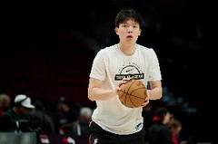 媒体人:垃圾时间对瀚森帮助不大 轮换时间或G联盟实战锻炼价值高