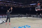 Logo比较大！利拉德昨日训练进了200个Logo三分