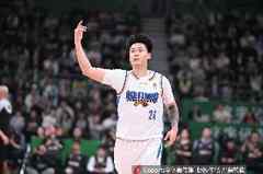 力战旧主！赵睿17中9拿到全队最高23分外加4板5助 罚球5中4