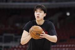 独自等待！杨瀚森进入开拓者VS马刺大名单但遭DNP 连续4场未登场