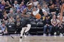 高光时刻！姆本19中12砍27分11板11助 生涯首个三双&正负值+40