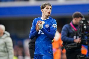 talkSPORT:切尔西愿在今夏出售加纳乔,高层认为未取得预期效果
